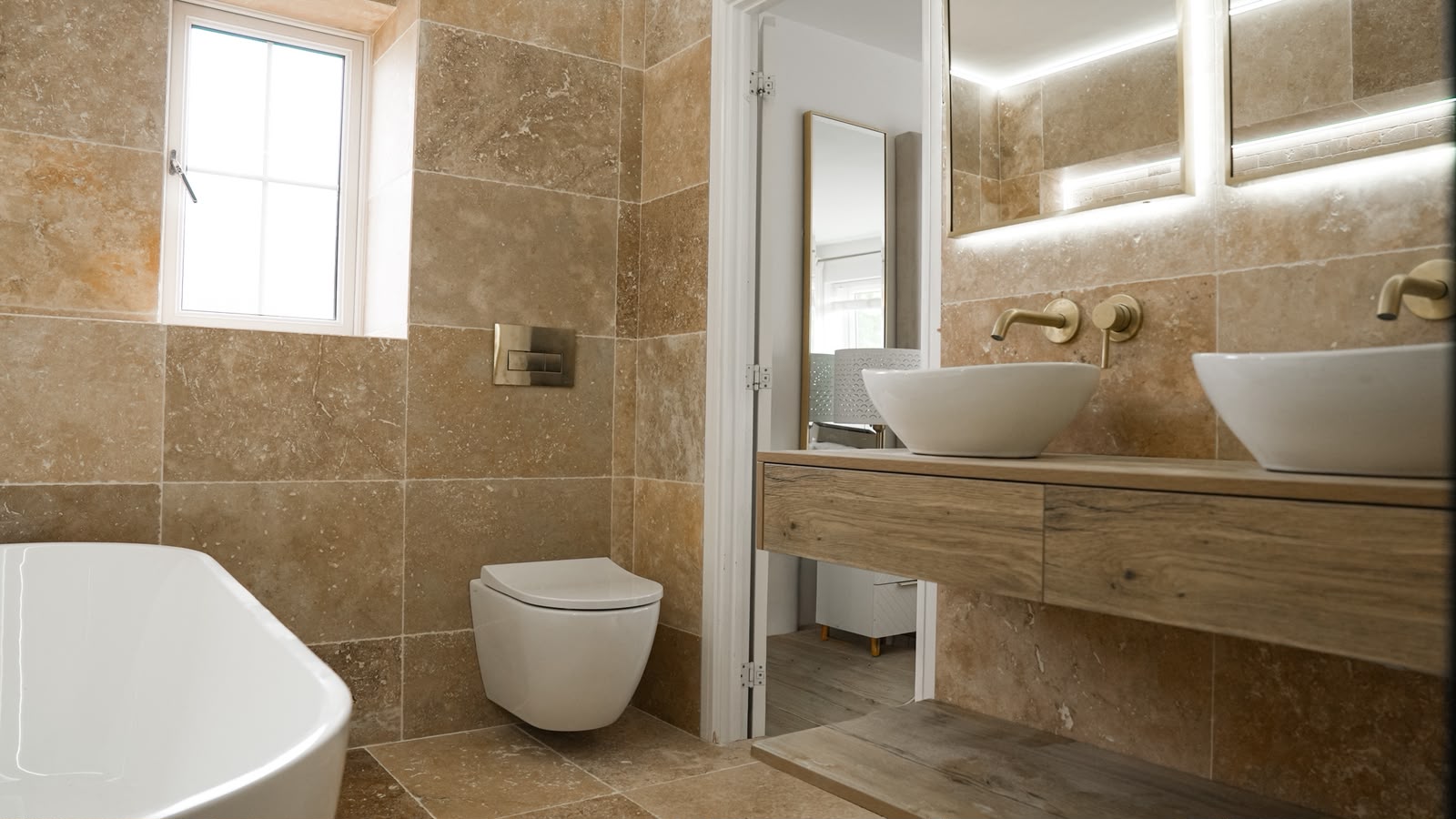Bathroom (Milton Keynes) project photo 1