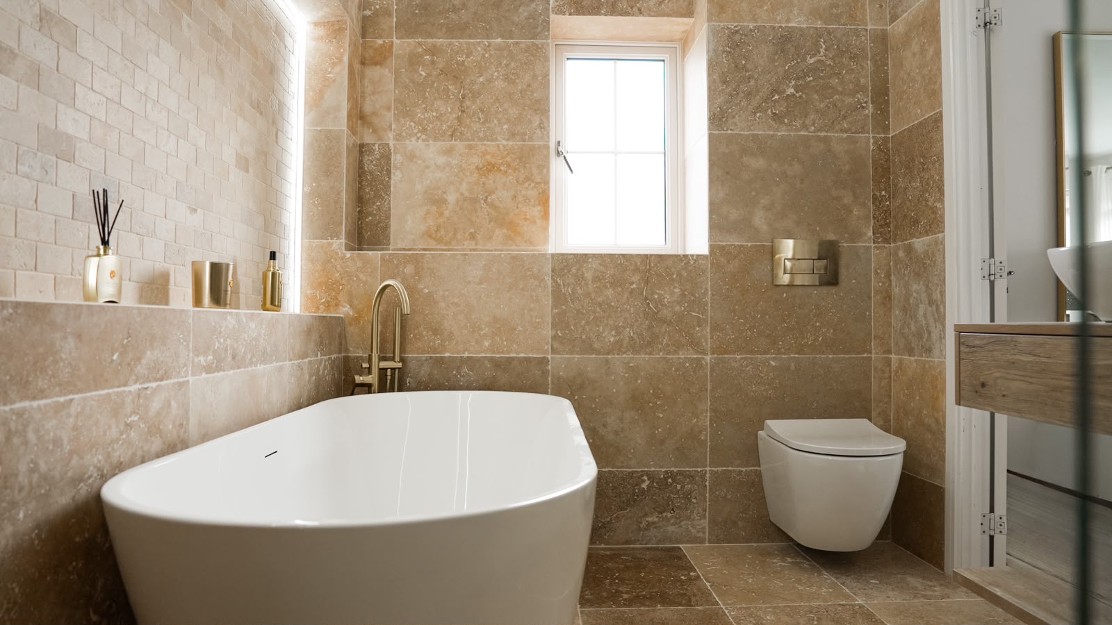 Bathroom (Milton Keynes) project photo 2